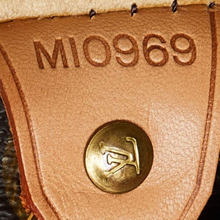 Pre Owned Louis Vuitton Monogram Canvas Looping GM Bag