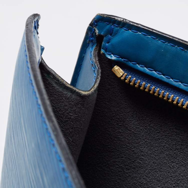Pre Owned Louis Vuitton Toledo Blue Epi Leather Saint Jacques PM Bag