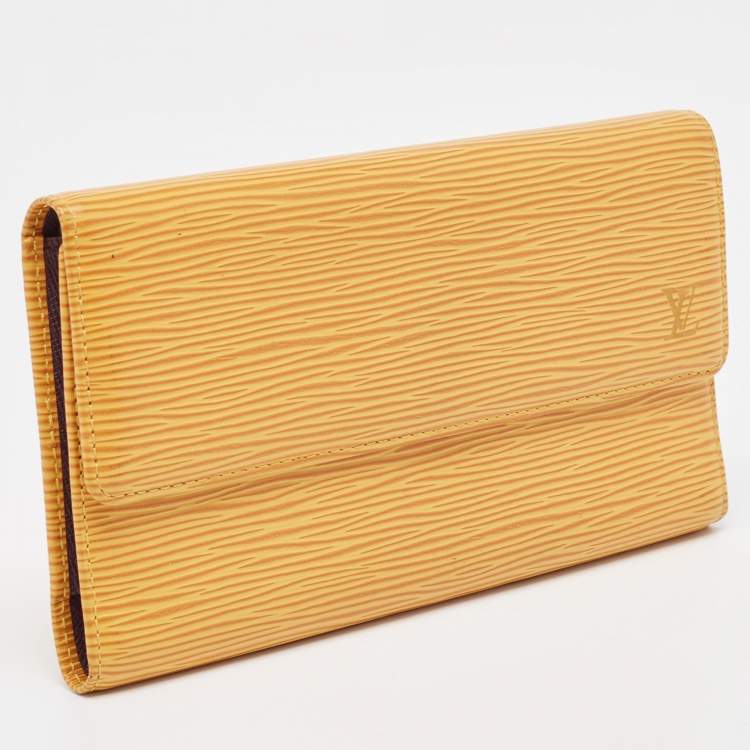 Pre Owned Louis Vuitton Tassel Yellow Epi Leather Porte Tresor International Wallet