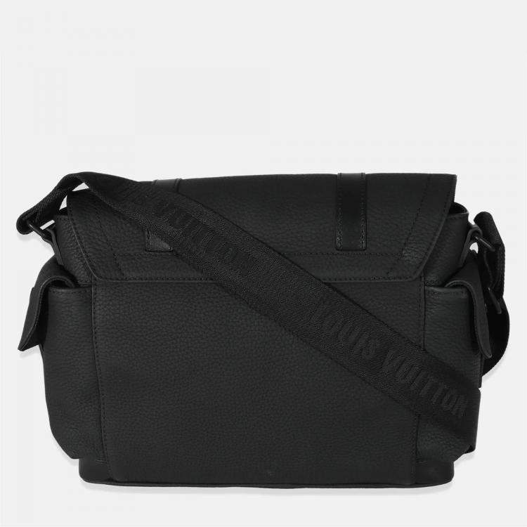 Pre Owned Louis Vuitton Black Taurillon Leather Christopher Messenger Bag 