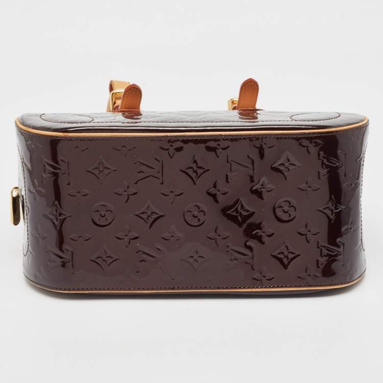Pre Owned Louis Vuitton Amarante Monogram Vernis Summit Drive Bag
