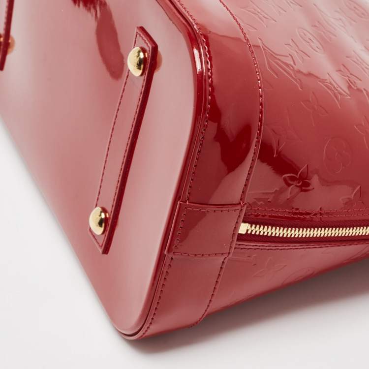 مملوكة مسبقًا Louis Vuitton Red Monogram Vernis Alma GM
