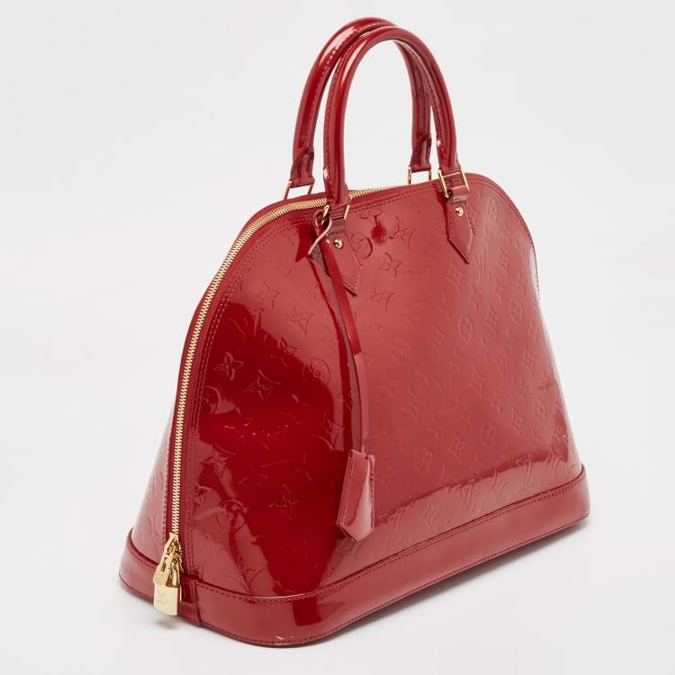 مملوكة مسبقًا Louis Vuitton Red Monogram Vernis Alma GM