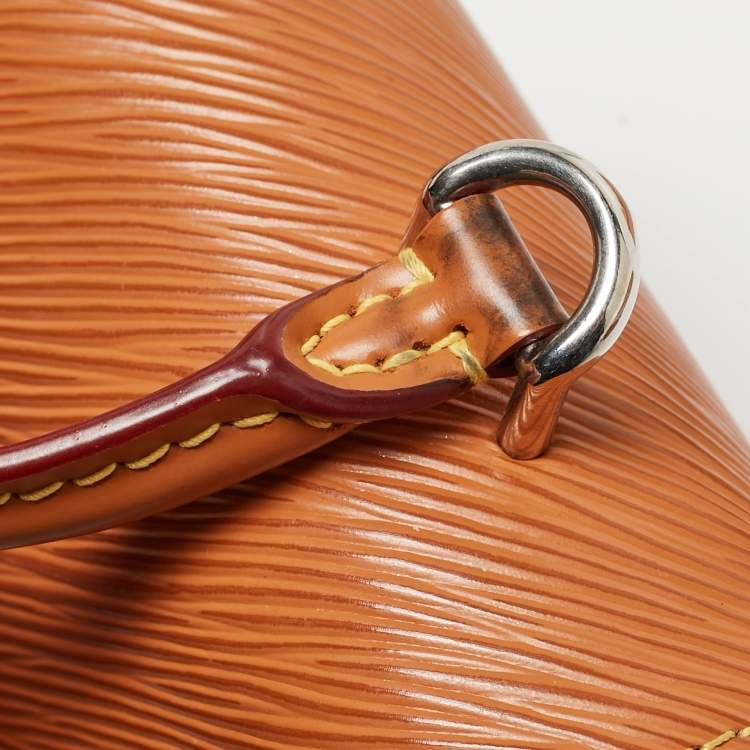 Pre Owned Louis Vuitton Gold Honey Epi Leather Mini Cluny Bag