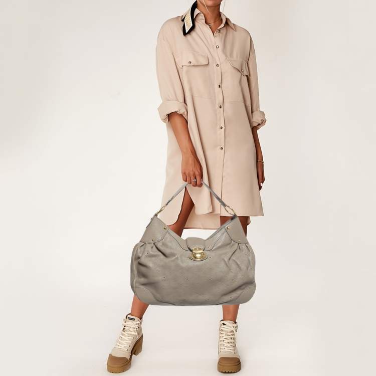 Pre Owned Louis Vuitton Grey Monogram Mahina Leather Solar PM Bag