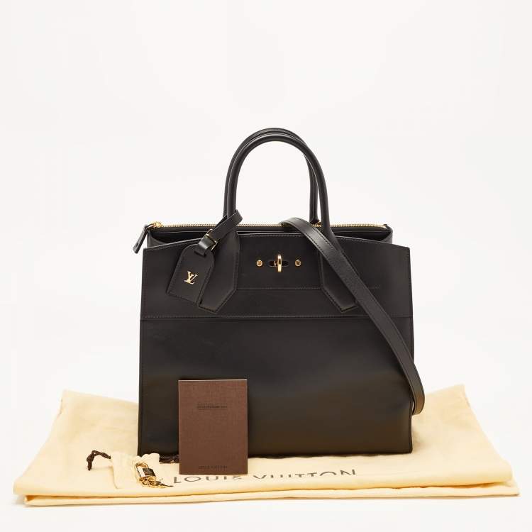 مملوكة مسبقًا Louis Vuitton Black Leather City Steamer GM Bag