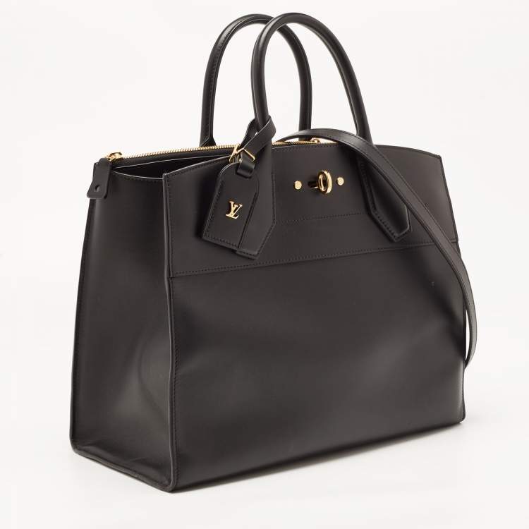 مملوكة مسبقًا Louis Vuitton Black Leather City Steamer GM Bag
