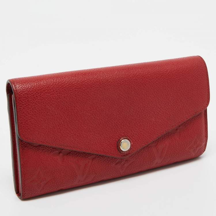 مملوكة مسبقًا Louis Vuitton Red Monogram Empreinte Leather Sarah Wallet