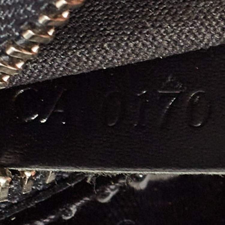 Pre Owned Louis Vuitton Black Electric Epi Leather Sobe Clutch