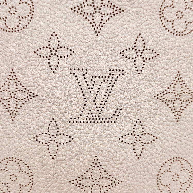 Pre Owned Louis Vuitton Beige Mahina Leather Babylon BB Bag