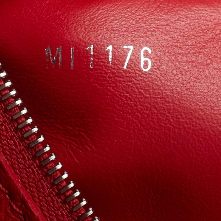 Pre Owned Louis Vuitton Rubis Taurillon Leather Capucines PM Bag