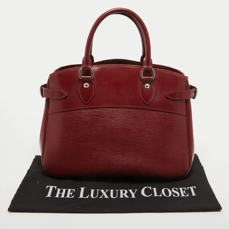 Pre Owned Louis Vuitton Rubis Epi Leather Passy PM Bag