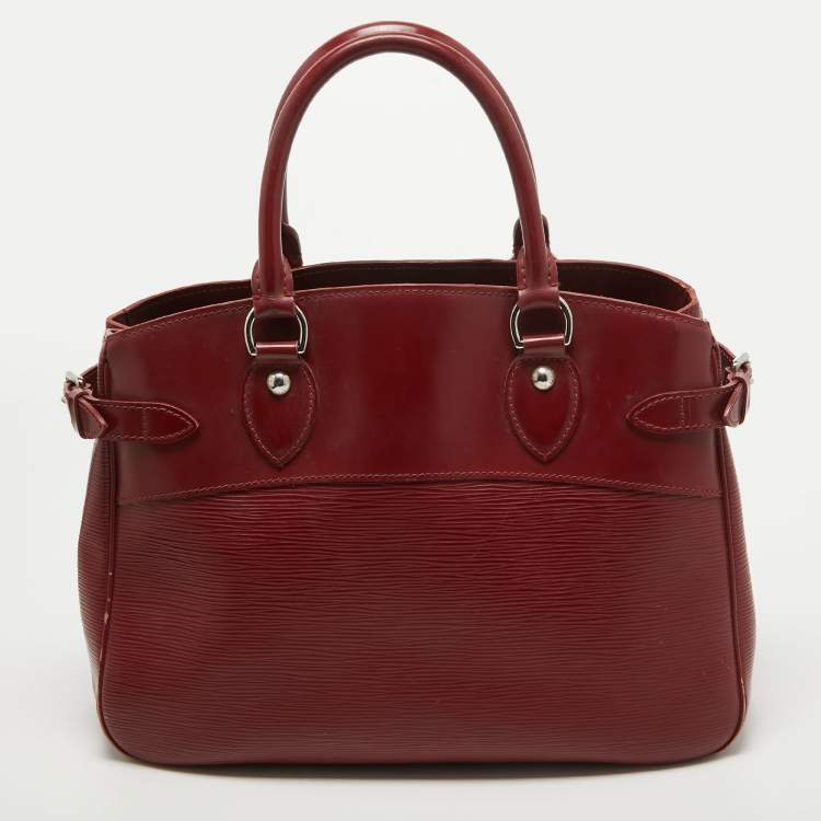 Pre Owned Louis Vuitton Rubis Epi Leather Passy PM Bag