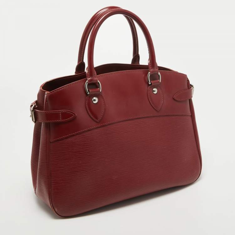 Pre Owned Louis Vuitton Rubis Epi Leather Passy PM Bag