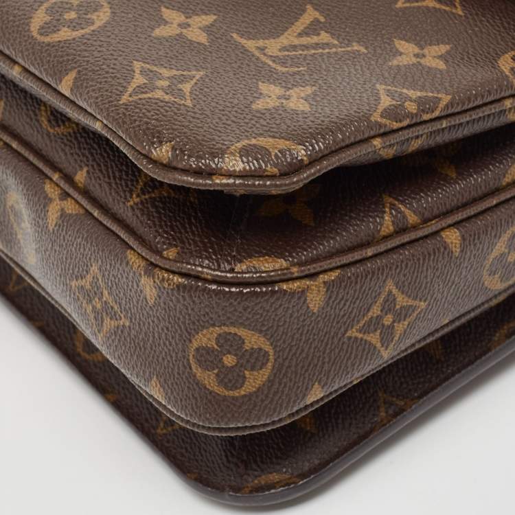 Pre Owned Louis Vuitton Monogram Canvas Pochette Metis Bag