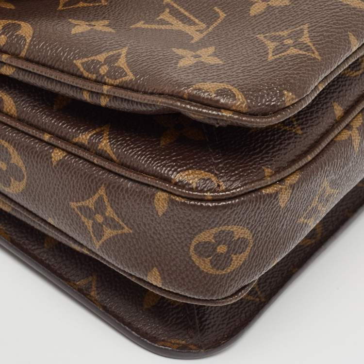 Pre Owned Louis Vuitton Monogram Canvas Pochette Metis Bag