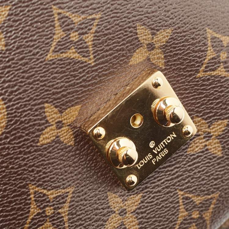 Pre Owned Louis Vuitton Monogram Canvas Pochette Metis Bag