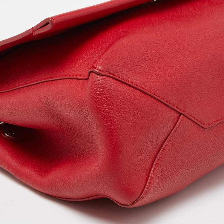 Pre Owned Louis Vuitton Rubis Leather Lockme II Bag