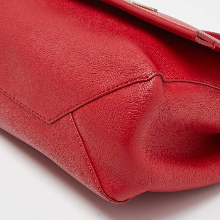 Pre Owned Louis Vuitton Rubis Leather Lockme II Bag