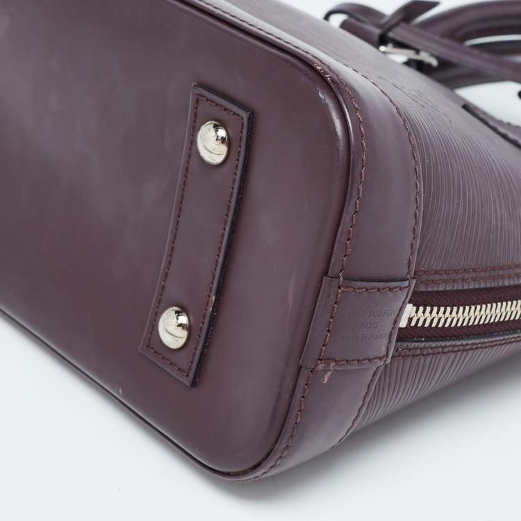 مملوكة مسبقًا Louis Vuitton Quetsche Epi Leather Alma BB Bag
