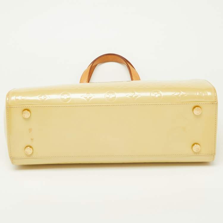 Pre Owned Louis Vuitton Blanc Corail Monogram Vernis Brea GM Bag