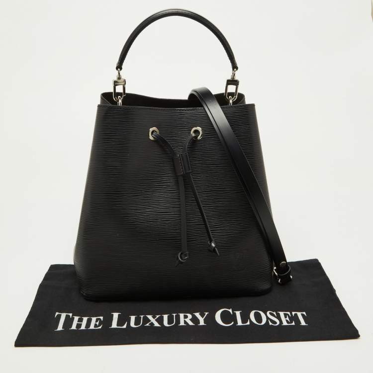 مملوكة مسبقًا Louis Vuitton Black Epi Leather NeoNoe MM Bag