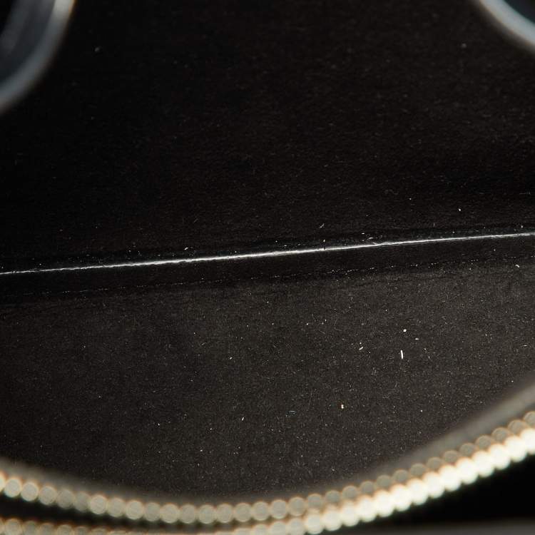 مملوكة مسبقًا Louis Vuitton Black Epi Leather NeoNoe MM Bag