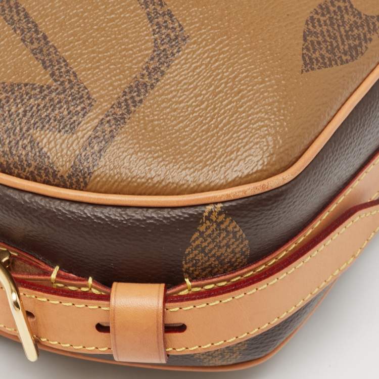 Pre Owned Louis Vuitton Monogram Giant Reverse Canvas Boite Chapeau Souple MM Bag