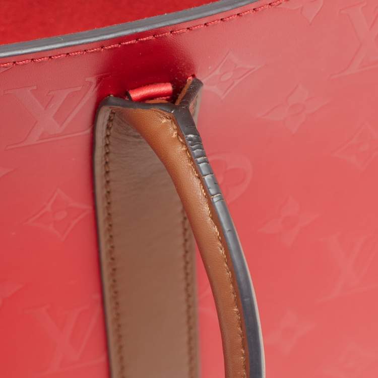 Pre Owned Louis Vuitton Rubis/Noisette Monogram Plume Leather Very MM Tote