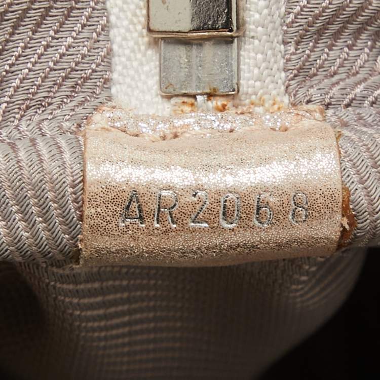 مملوكة مسبقًا Louis Vuitton Peach Monogram Shimmer Leather Limited Edition Comete Bag