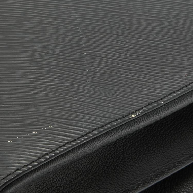 Pre Owned Louis Vuitton Black Epi Leather Twist Tote Bag