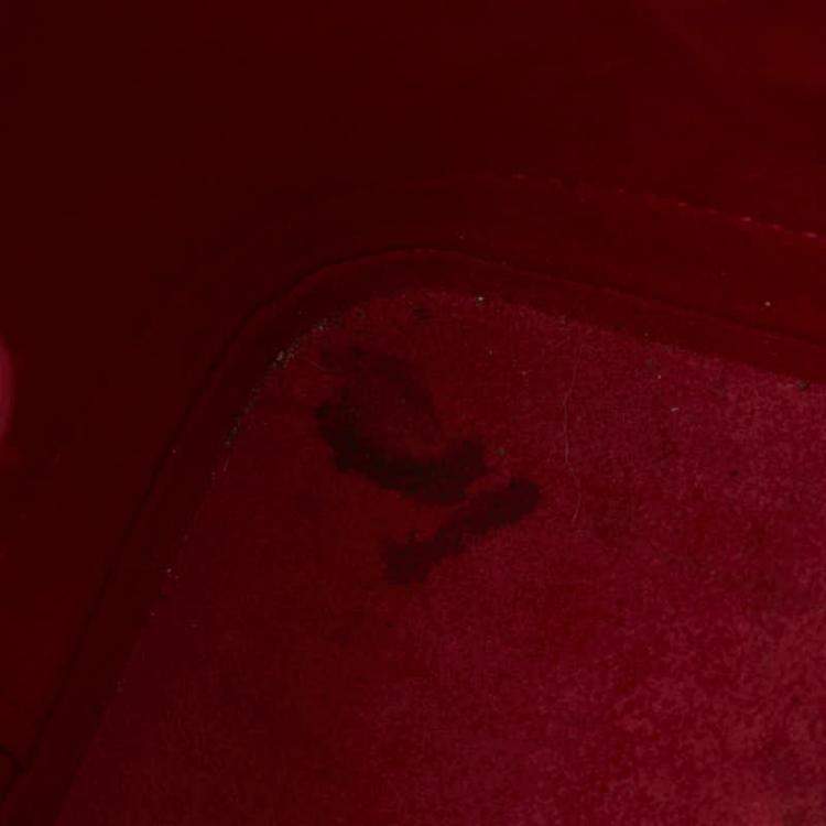 Pre Owned Louis Vuitton Red Leather Epi Alma PM Satchels