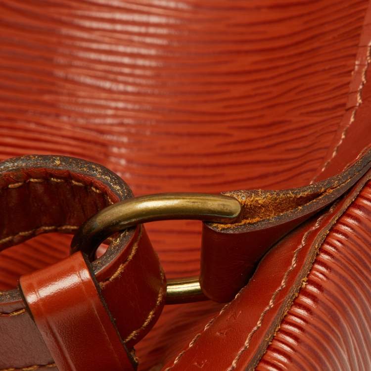 Pre Owned Louis Vuitton Kenyan Fawn Epi Leather Vintage Noé Bag