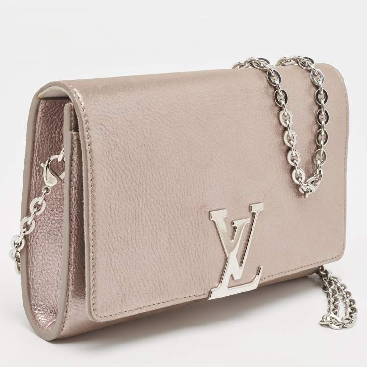 Pre Owned Louis Vuitton Metallic Pink Iridescent Leather Chain Louise Clutch