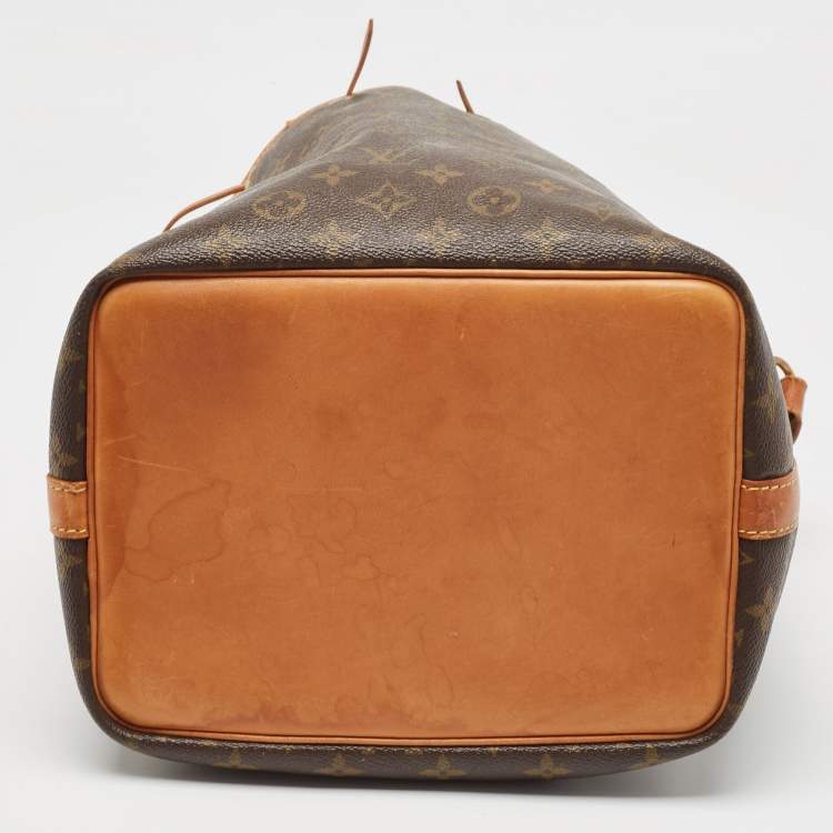 مملوكة مسبقًا Louis Vuitton Monogram Canvas Vintage Noe Bucket Bag
