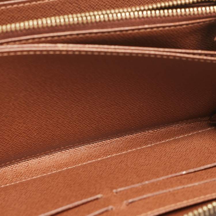 Pre Owned Louis Vuitton Monogram Canvas Zippy Wallet