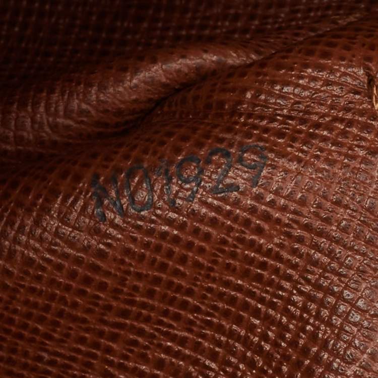Pre Owned Louis Vuitton Monogram Canvas Papillon 26 Bag
