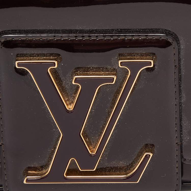 Pre Owned Louis Vuitton Amarante Patent Leather Sobe Clutch