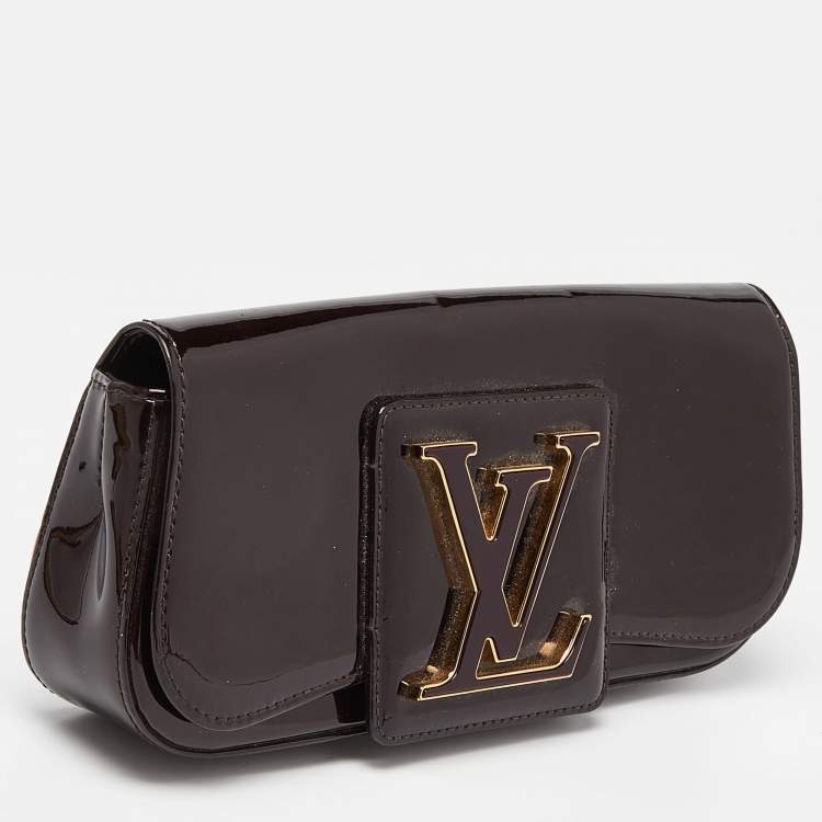 Pre Owned Louis Vuitton Amarante Patent Leather Sobe Clutch
