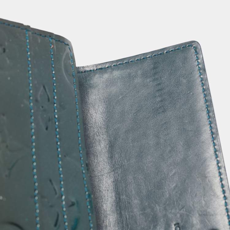 Pre Owned Louis Vuitton Blue Nuit Monogram Vernis Sarah Wallet