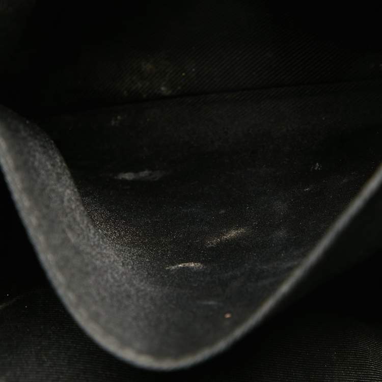 مملوكة مسبقًا Louis Vuitton Black Leather Lockme II Bag
