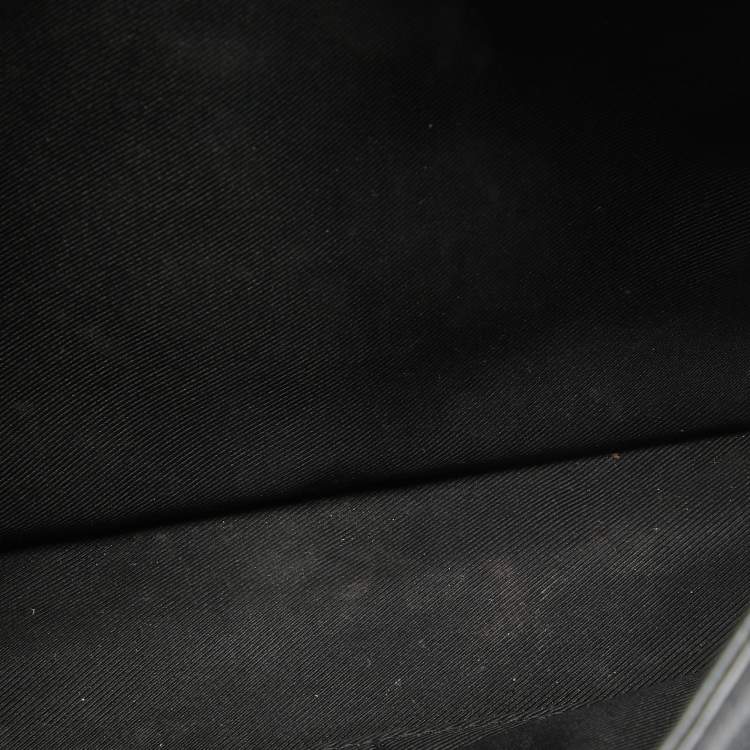 مملوكة مسبقًا Louis Vuitton Black Leather Lockme II Bag
