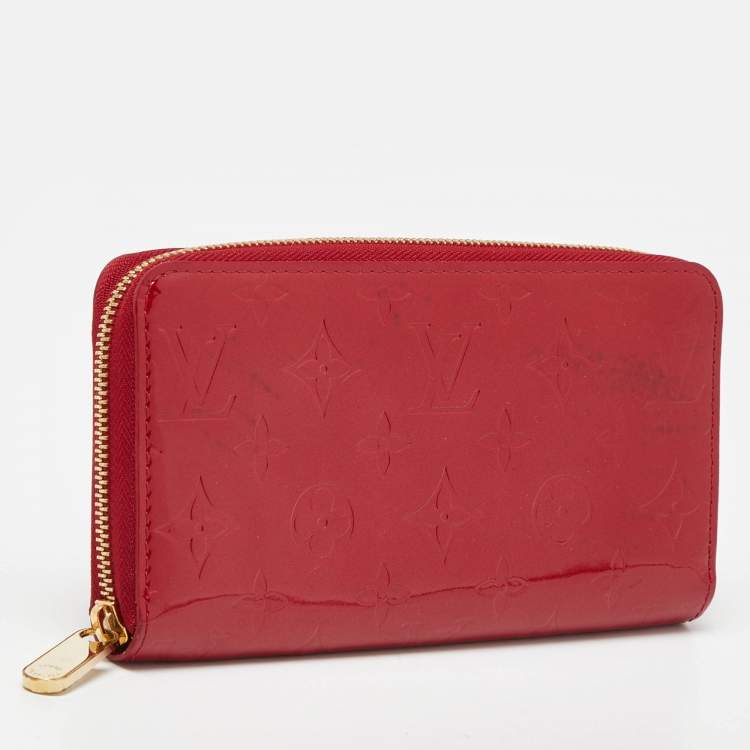 Pre Owned Louis Vuitton Pomme D’amour Monogram Vernis Zippy Wallet