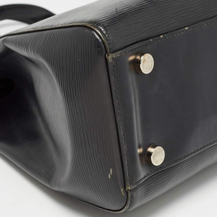 Pre Owned Louis Vuitton Black Epi Leather Brea GM Bag