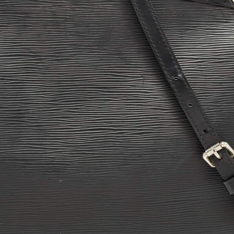 Pre Owned Louis Vuitton Black Epi Leather Brea GM Bag