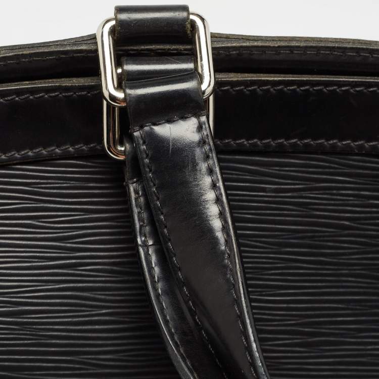Pre Owned Louis Vuitton Black Epi Leather Brea GM Bag