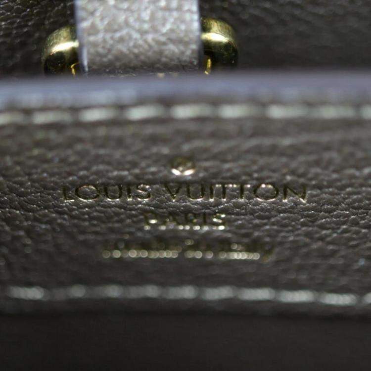 Pre Owned Louis Vuitton Beige Leather Mink Fur Capucines BB Top Handle Bags