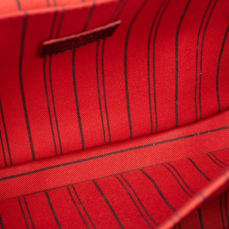 Pre Owned Louis Vuitton Navy Blue/Red Monogram Empreinte Leather Pochette Metis Bag