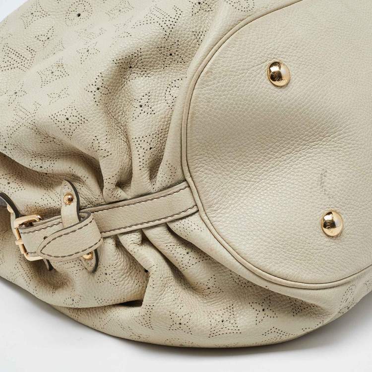 Pre Owned Louis Vuitton Lin Monogram Mahina Leather L Bag