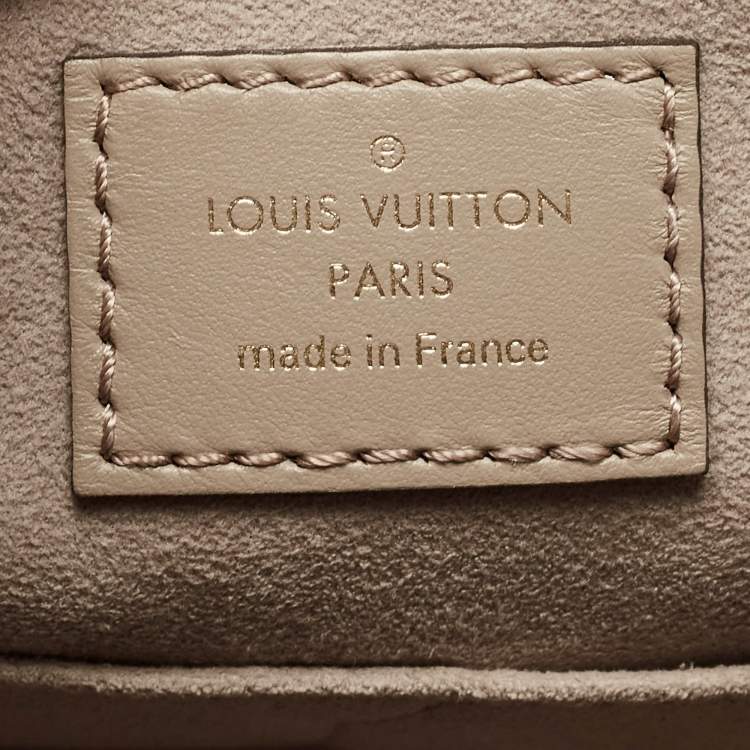Pre Owned Louis Vuitton Beige Monogram Empriente Leather Giant Onthego MM Bag